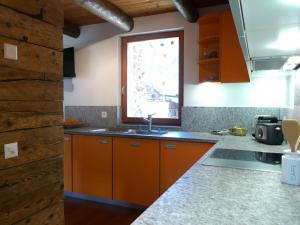 Holiday Home Rustico Raslina by Interhome