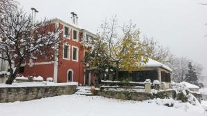 Archontiko Pantou Pelion Greece