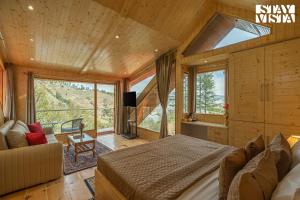 StayVista at The Orchard Song with BBQ, Fireplace
