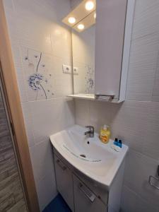 Bel Marina - Azizi Apartments Promenada