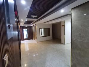 Grand Mirage Hotel