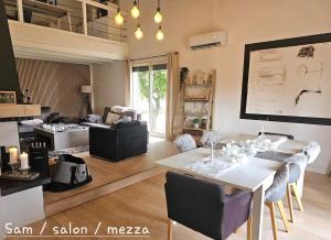 Villa avec piscine à la campagne proche mer
