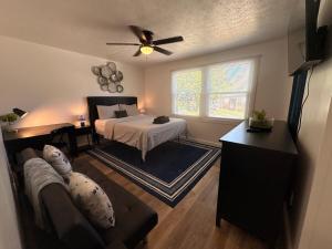 Comfortable 2 Bedroom Lounge Near Downtown Atl Sleeps 4 Free Parking