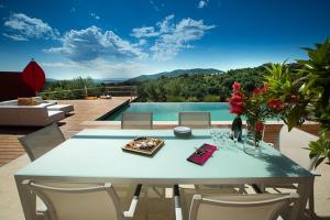 Villa Splendid - Luxury, private pool & hot tub