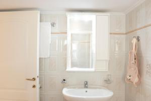 Sea La Vie Apartment