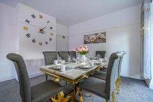 -47BFH- For your relaxed and Cosy stay with Free WiFi