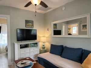 Sunny PaG Island rental wbikes-just steps2beach