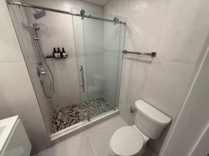 Grand Luxury Center City 2BR and 2Bath Apartment
