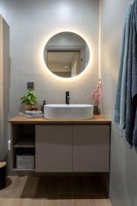 URBAN LUXURY 2 BR