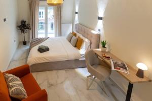 URBAN LUXURY 2 BR