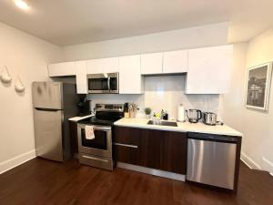 Roof Deck - Trendy And Luxury Center City 1BR Apt
