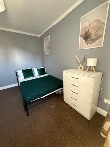 Elegant Flat in Ealing