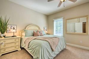 Lakeside Luxury with Breathtaking Views