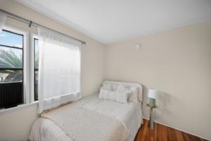 Cozy House next to UCLA, Santa Monica