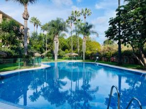 Marbella Dunas de Cabopino - 2BR Apartment with private garden, swimingpool and parking
