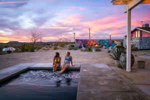 Bling Shack - Pool Spa Views Karaoke Theater