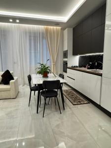 Maison Miry