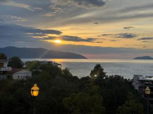 Luxury Apartment At Odeon Residence - 2 Min from Sea -Parking