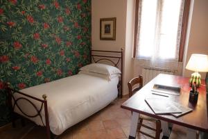 TrastevereHome - Bright 5BR Character Home in Trastevere with Lift