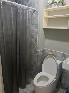 Golf View, New Studio Apartment Grand Residences Cebu, North Tower A