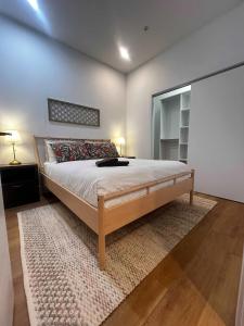 The Glow and Gather Suite, Downtown, AC, Unit 402