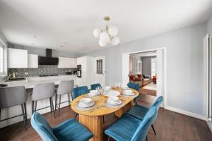 3 bed House in Coulsdon by ARP Homes, Big Office, Driveway and Garden, Sleeps 6