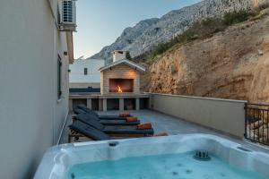 Mimice Hills Penthouse