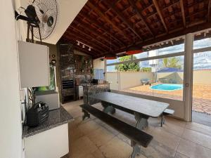 Casa de Brotas com Piscina