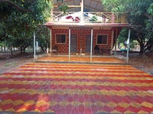 Gazeebo Holiday Home