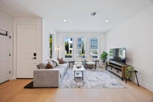 Lone Star Landing 3BR 2BA • Near NRG Stadium! - Holiday Home