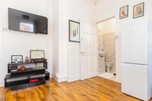Well Connected 1BDR Studio Flat in Kennington
