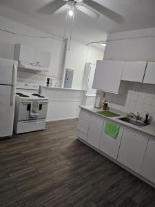 FIFA EATON CENTRE CONCERT STAY- Walking to BMO Field-Early Bird Offer