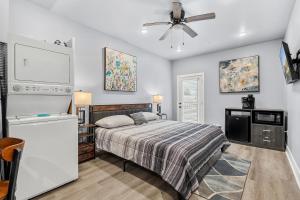 #1 Studio Town Place 2