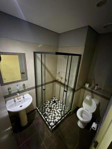 Seven Eleven Balcony Apartment - Isibaya House