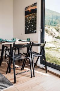 Folwark Soblówka - Domek Szmaragd oraz Bursztyn z sauną i widokiem na góry