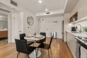 WeHo 1 BR w Work Setup by Anyplace - 11698