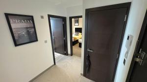 Morden 2 Bedroom Apartment with lift and Free Parking