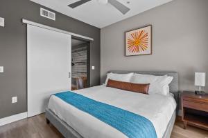 WeHo 1 BR w Work Setup by Anyplace - 11703