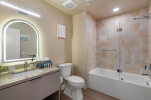 WeHo Studio w Work Setup by Anyplace - 11714
