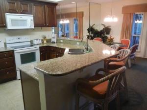 Ocean Palms with access to Westin Amenities