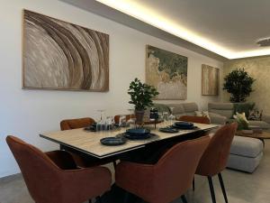 Panoramic Sea & Valley View 2BR