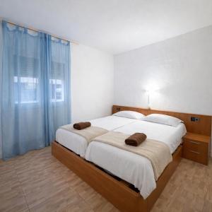 Apartamento para grupos de 7 en Carlos Büigas