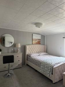Home in cheektowaga