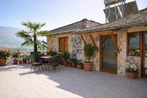 Guest house Memushi