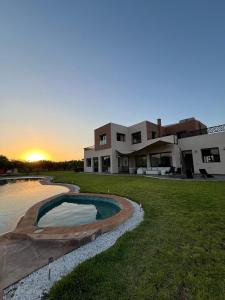 Luxury Stopover Marrakech - Villa Pool, Jacuzzi