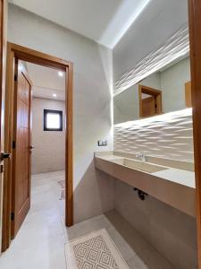 Luxury Stopover Marrakech - Villa Pool, Jacuzzi