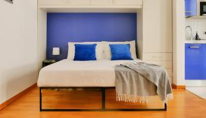 Blue Lodi - Milan