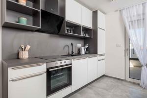 Apartment with A - C in Malinska-Insel Krk 57368