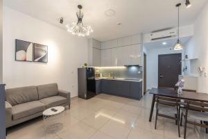 Stylist Studio Sunrise city view 21