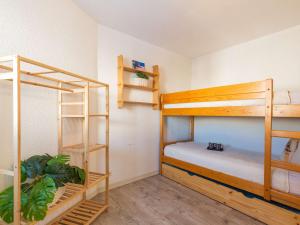 Appartement 4 pers. proche pistes de ski avec vue - FR-1-296-531